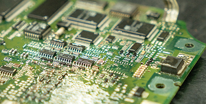 Reparo de módulos e peças eletrônicas